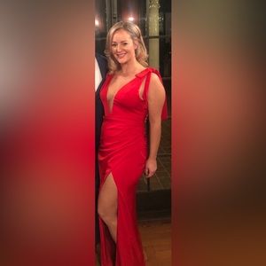 Lovers + Friends Patrick Gown - Red - Size L (8)